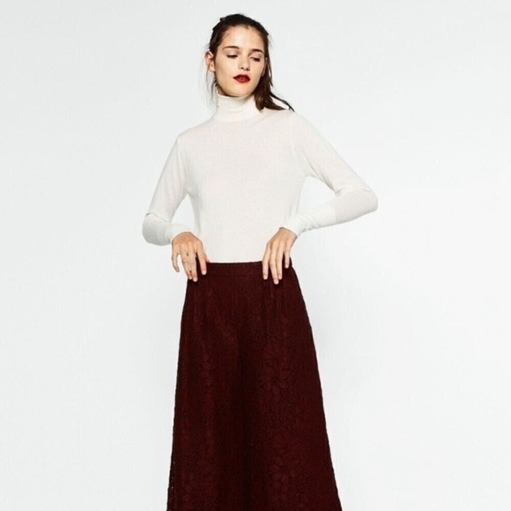 Zara Womens Lace floral Culottes Trousers Pants Wide Leg Burgundy Medium